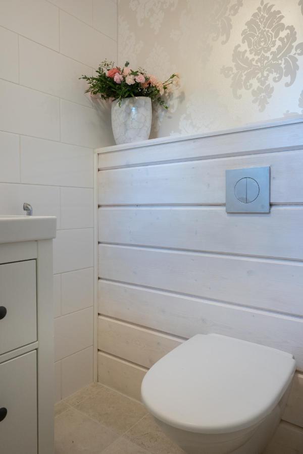 Luxurious Villa Kinos With Jacuzzi Rovaniemi Exterior photo
